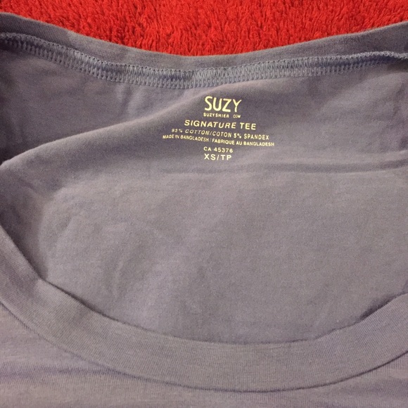 Suzy Shier signature tee XS - Picture 2 of 4